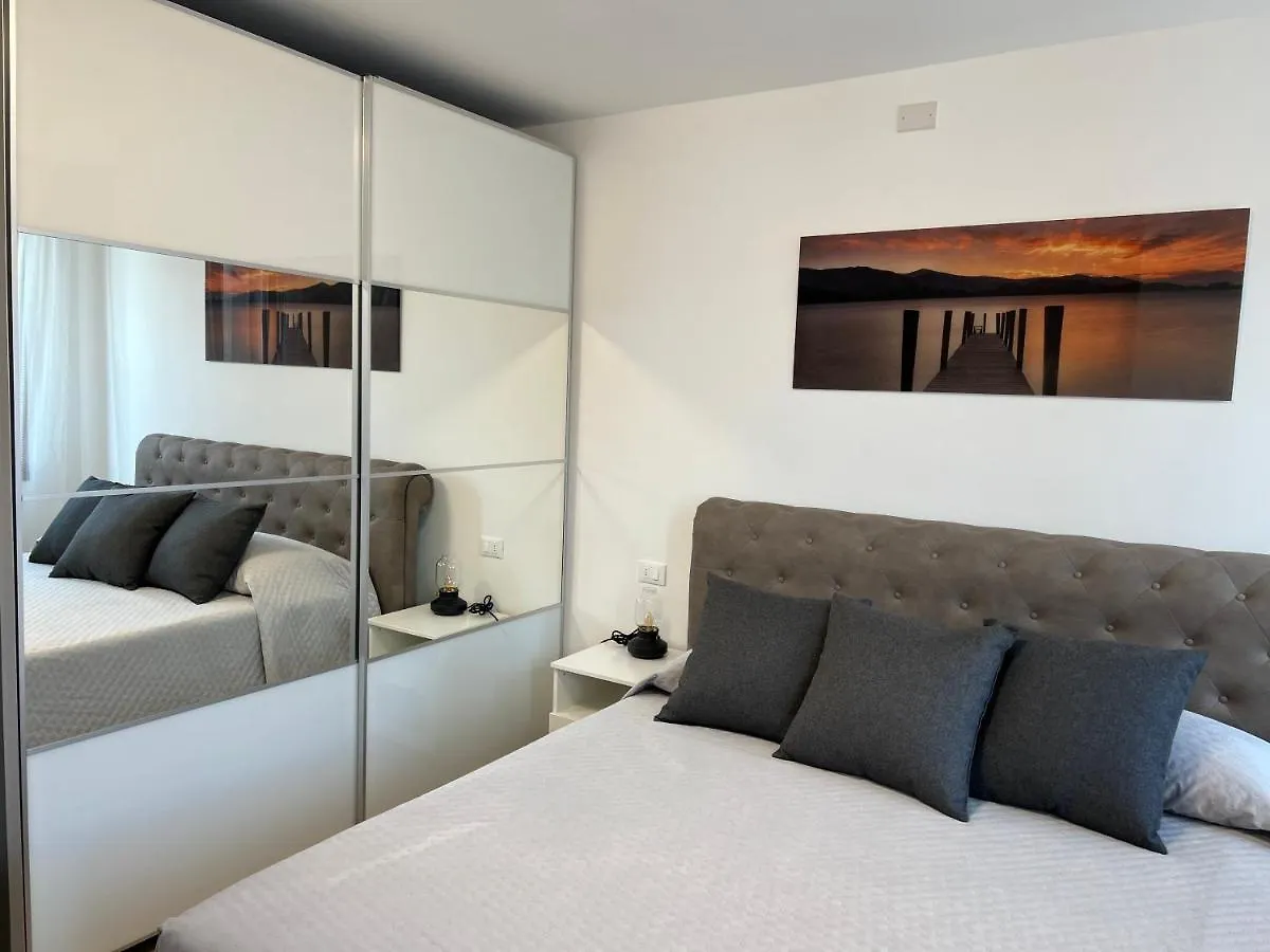 Elda House Venice 0*,  Italy
